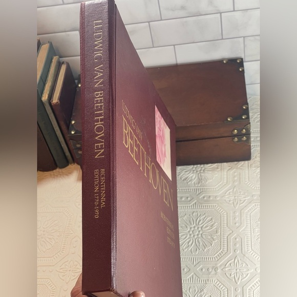 Ludwig Van Beethoven Bicentennial Edition 1770-1970 Hardcover Coffee Table Book - Picture 5 of 16